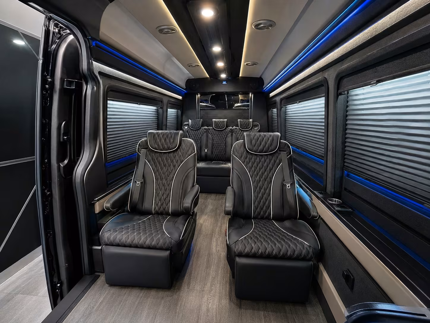 group airport bus rentals in temple for aus dfw and iah