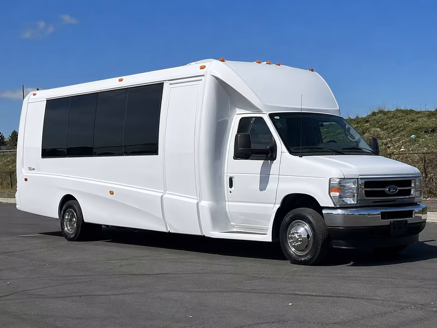 prom party bus rentals in temple loaded with amenities
